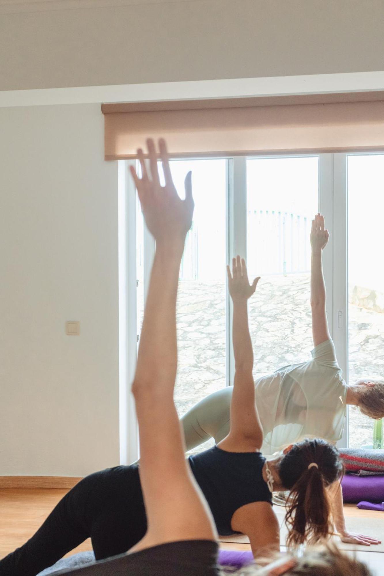 Surf Yoga Ericeira Guest House Exterior photo